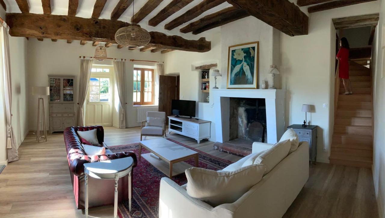 Hotel Le Plessis Aux Oiseaux à Saint-Fort Extérieur photo