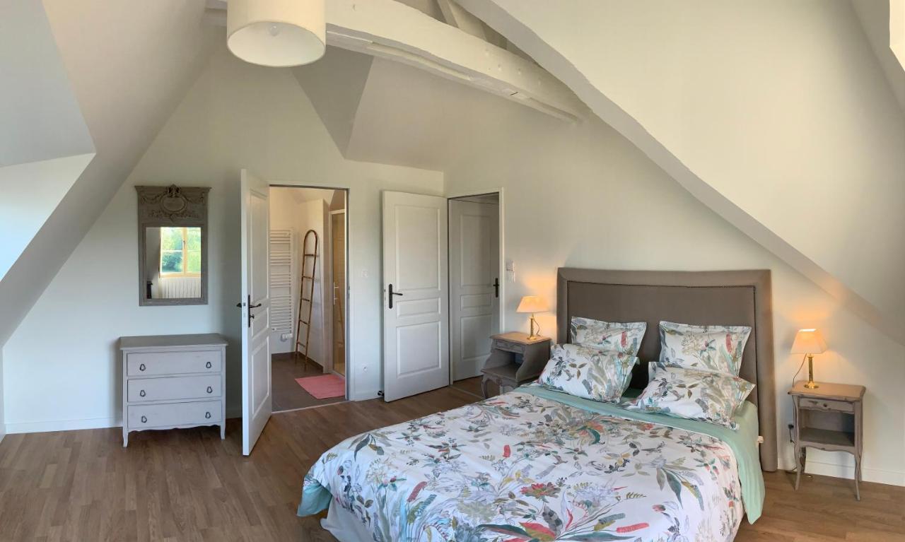 Hotel Le Plessis Aux Oiseaux à Saint-Fort Extérieur photo