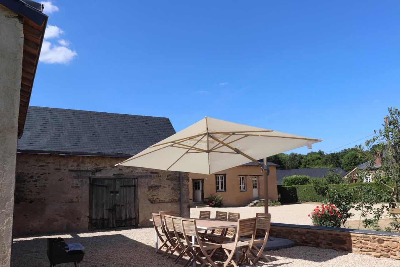 Hotel Le Plessis Aux Oiseaux à Saint-Fort Extérieur photo